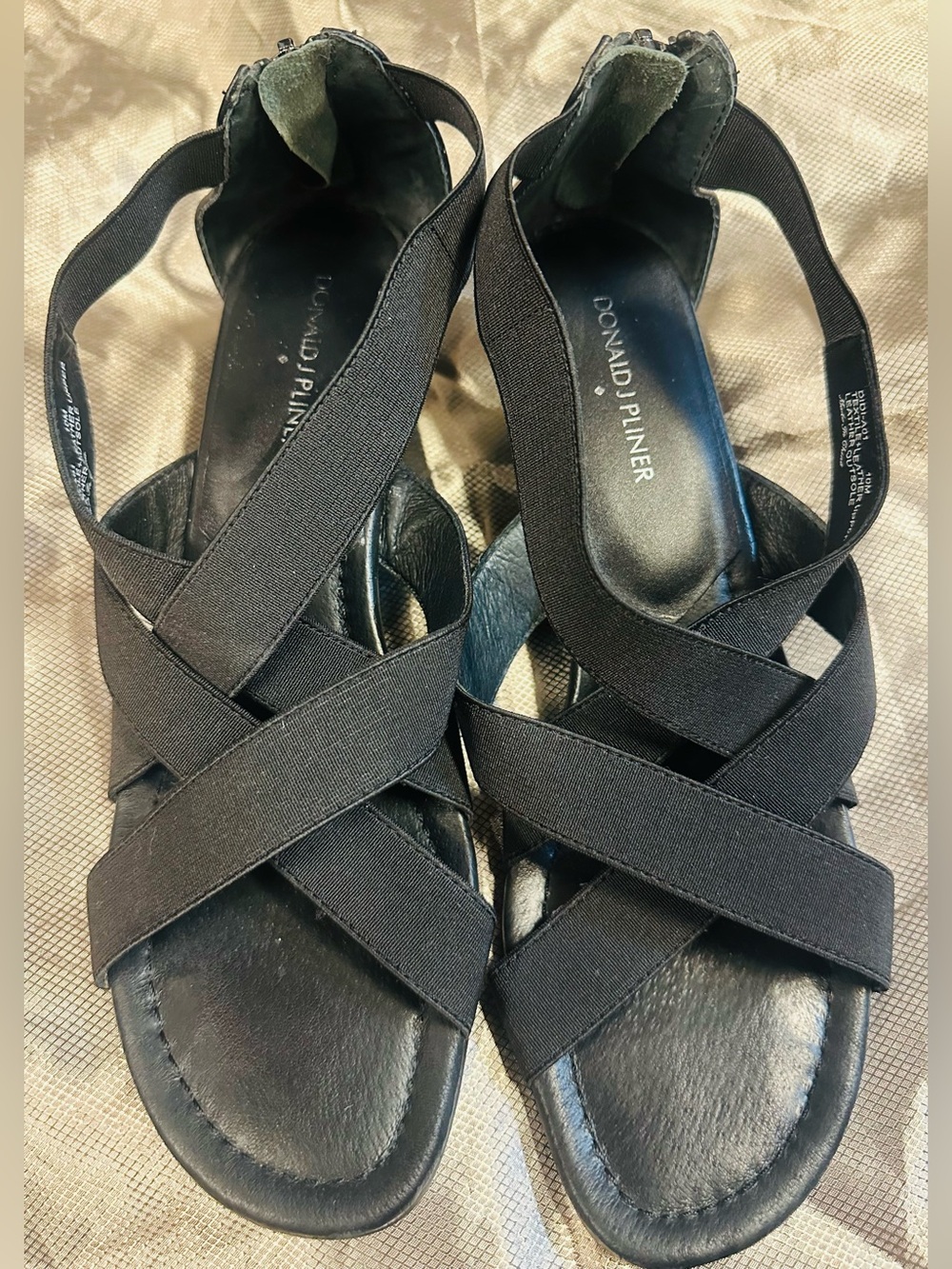 Donald J Pliner Didi Black Elastic Criss Cross Zip Back Wedge Sandal Size 10M